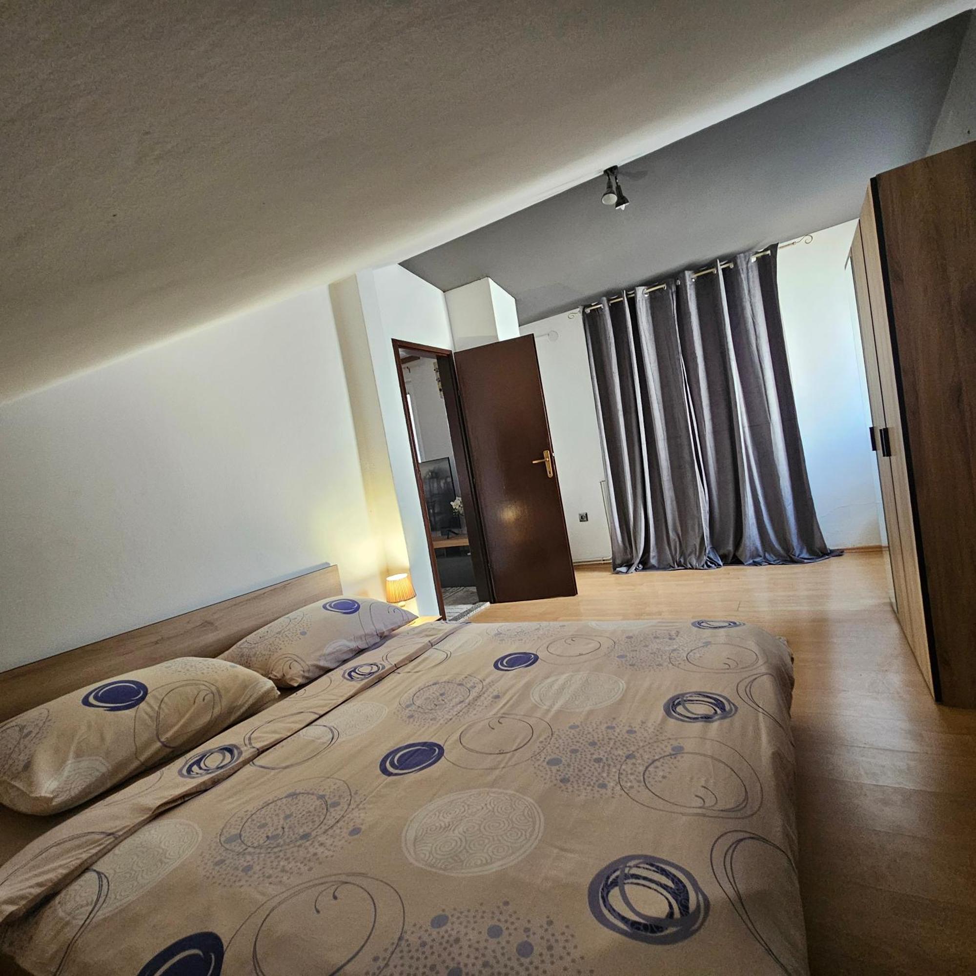 Luciana 2 Appartement Zadar Buitenkant foto